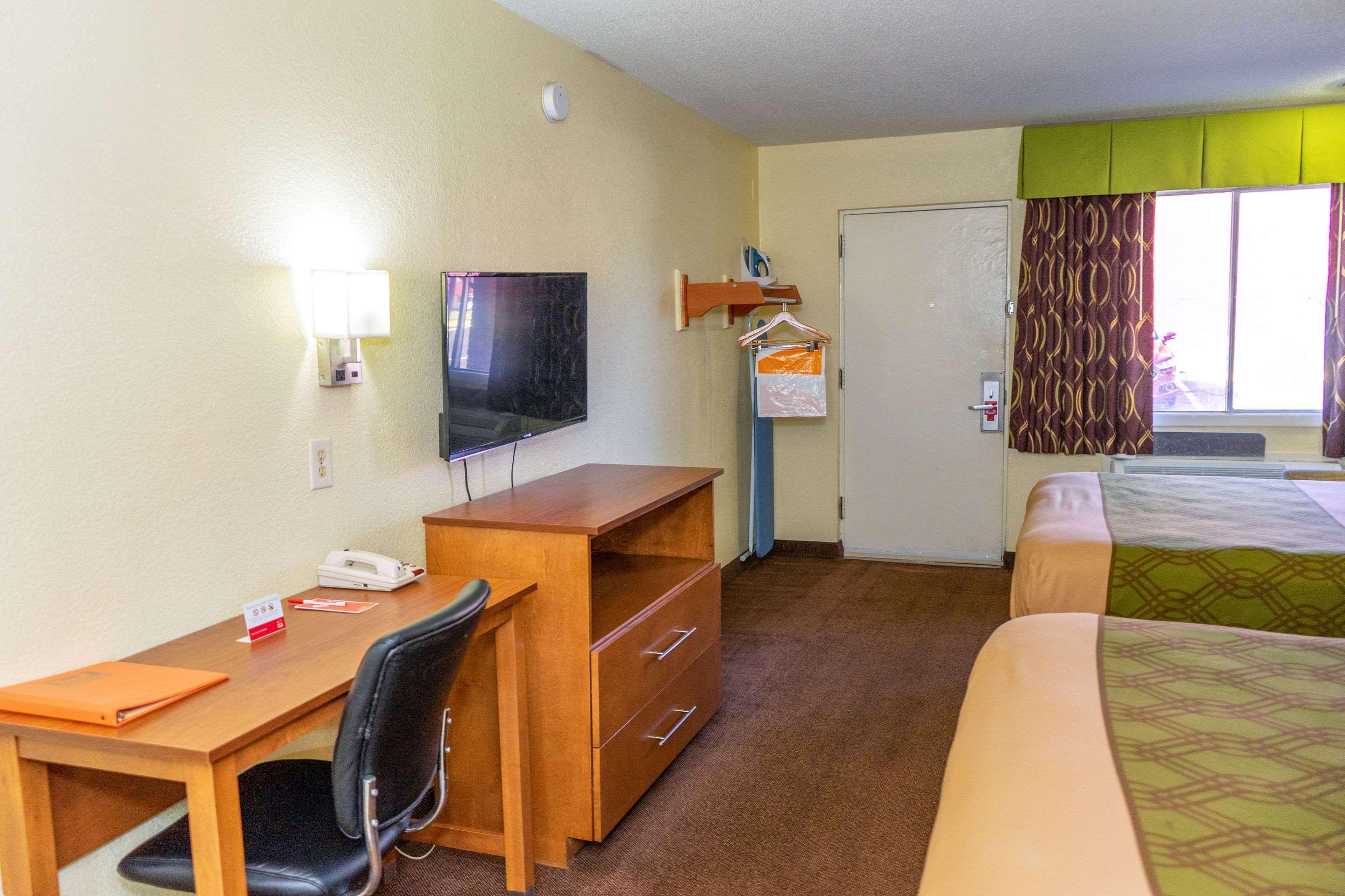 Econo Lodge Weldon - Roanoke Rapids Zewnętrze zdjęcie