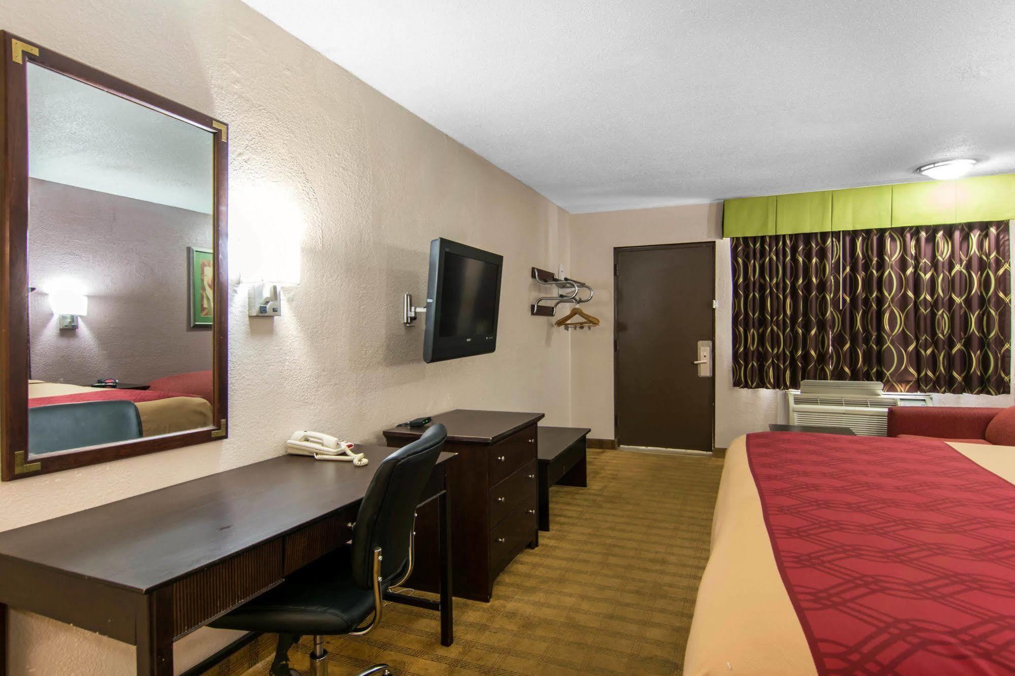 Econo Lodge Weldon - Roanoke Rapids Zewnętrze zdjęcie